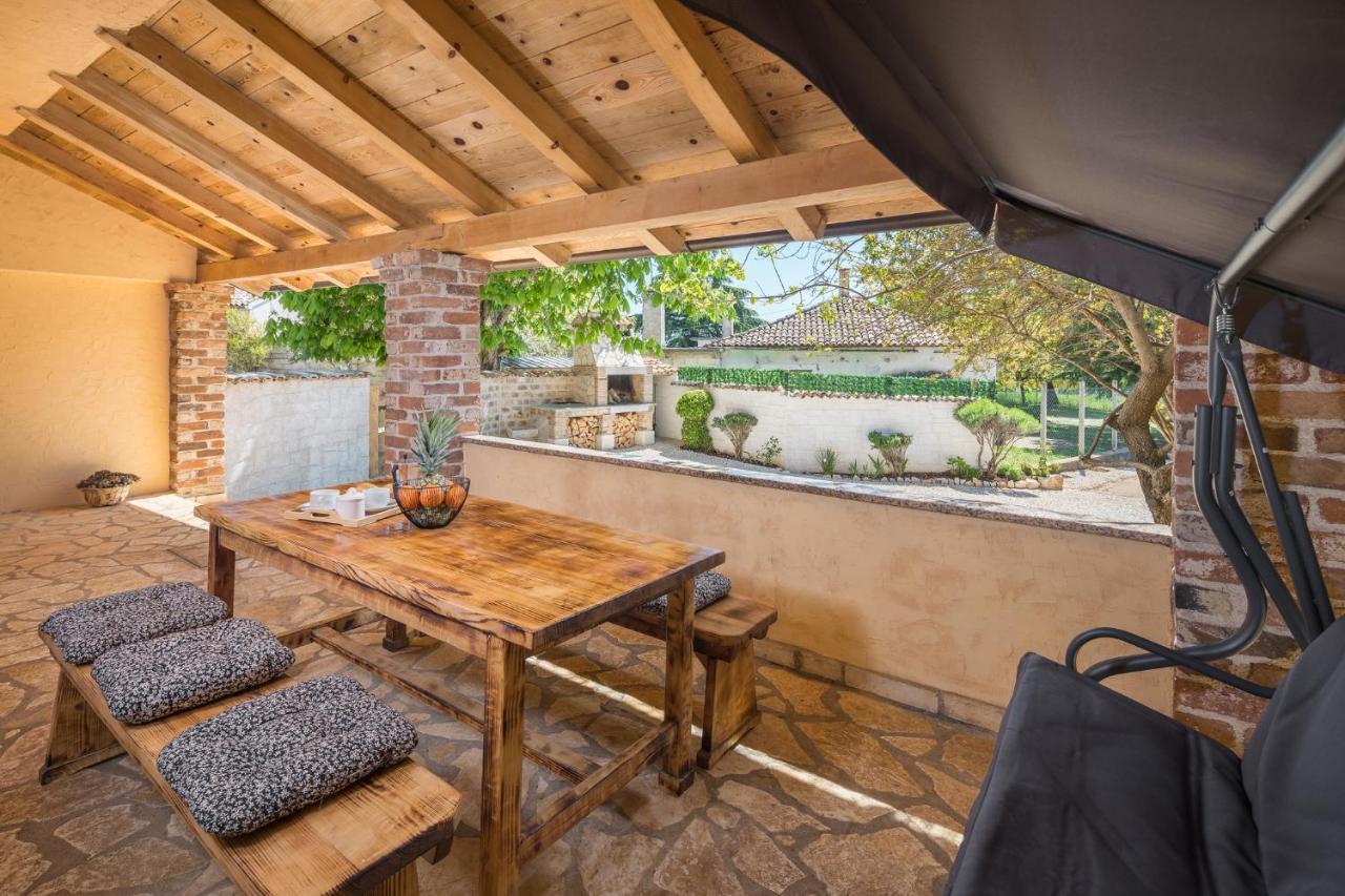 Casa Viktoria With Private Garden And Bbq Vila Kosinozici Exterior foto